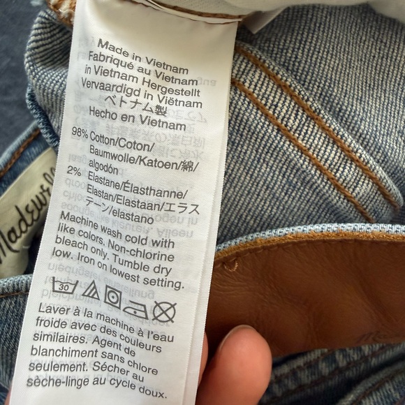 Madewell High-Rise Slim Crop Boyjean 28P Petite Medium Wash - Picture 4 of 7